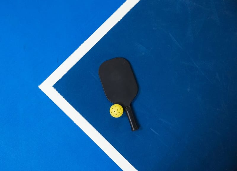 Pickleball Paddle Weight Guide UK 2026